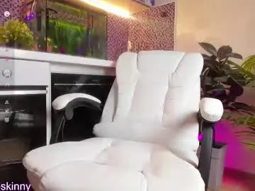 _top_skinny Image 13