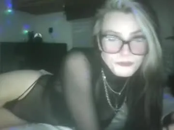 actuallyaleyna Image 4