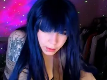 alex_howell Image 13