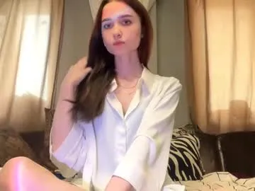 alluring_vibes_69 Image 5