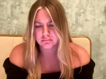 allyanalangel Image 9