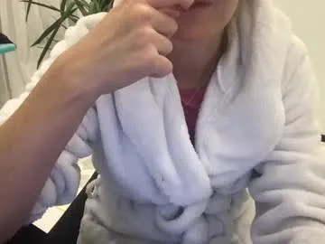 amelydoll18's Thumb Image