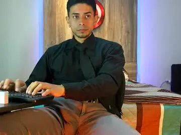 andrew_elliot Image 12