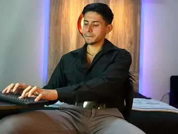 andrew_elliot Image 5