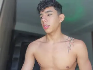 andrew_twink18 Image 10