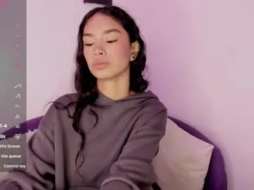 anniie_evans1 Image 10