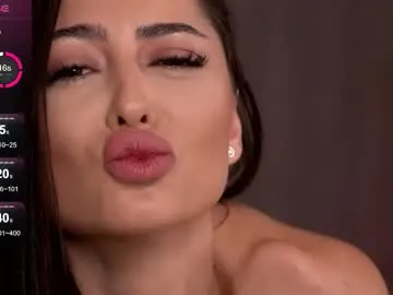 chloedevinex Image 7