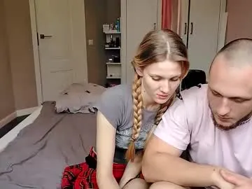 daisy_couple Image 5