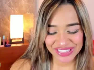 emma_hunter_ Image 2