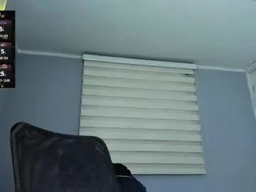 guy_veryhot1 Image 8