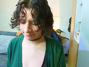 holly_and_honey_69 Image 16