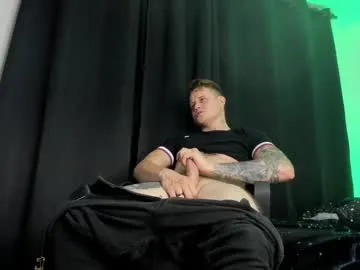 leo_cumming01's Thumb Image