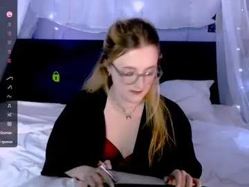 luna_berryy Image 14