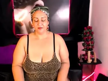 mature_bigtitx Image 16