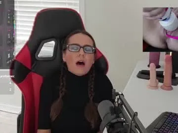 red_hot_rachael Image 11