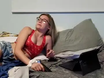 saltycaptain69_hatgirl69 Image 2