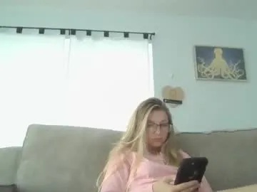 saltycaptain69_hatgirl69 Image 5