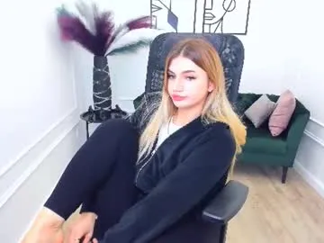 selenaemoore Image 17