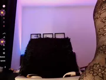 selenejanssen Image 11