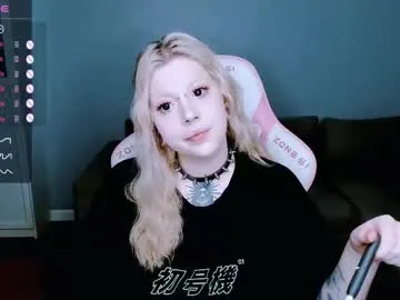 succubus_leslie Image 3