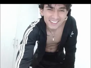 thiago_deseo69's Thumb Image