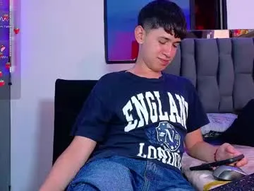 twink_daren Image 12