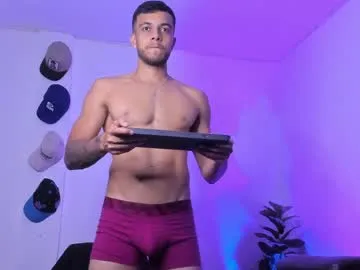 tyler_jonnes Image 6