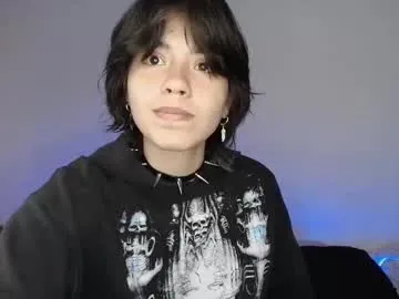 zafira_raven Image 4