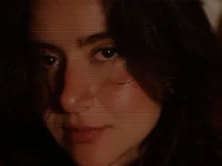 IsaLovely's Thumb Image